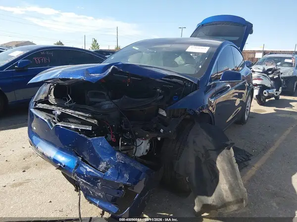 5YJXCBE26HF048269 2017 TESLA MODEL X - Image 2