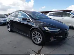 5YJXCBE26HF079098 2017 TESLA MODEL X