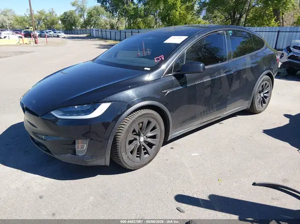 5YJXCBE26JF112171 2018 TESLA MODEL X - Image 2