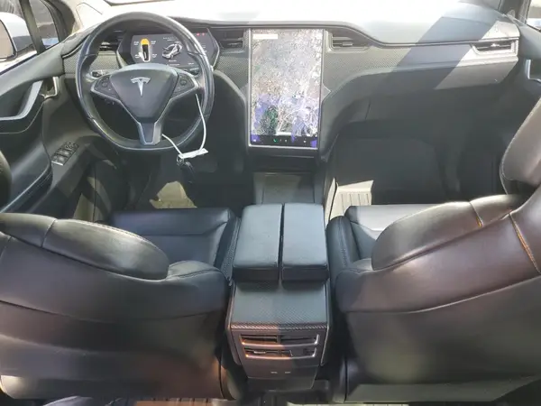 5YJXCBE26JF120058 2018 TESLA MODEL X - Image 8