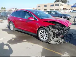 5YJXCBE26JF121310 2018 TESLA MODEL X