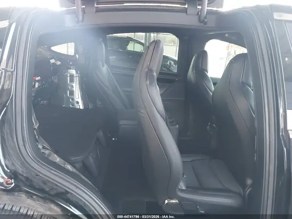 5YJXCBE26JF129469 2018 TESLA MODEL X - Image 8