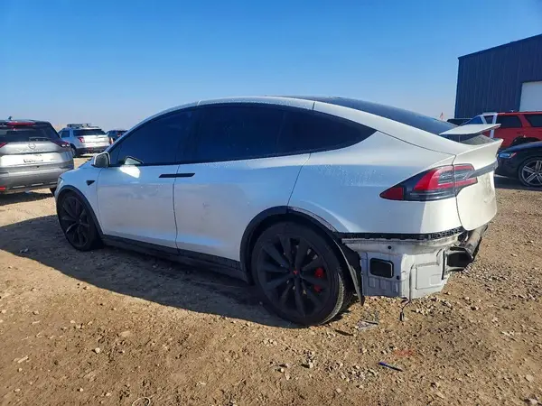 5YJXCBE26JF139905 2018 TESLA MODEL X - Image 2