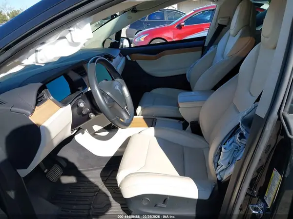 5YJXCBE26KF162425 2019 TESLA MODEL X - Image 8