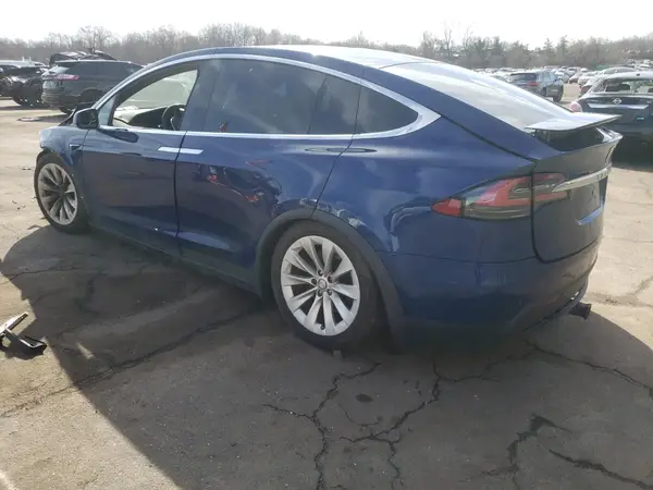 5YJXCBE26LF234709 2020 TESLA MODEL X - Image 2