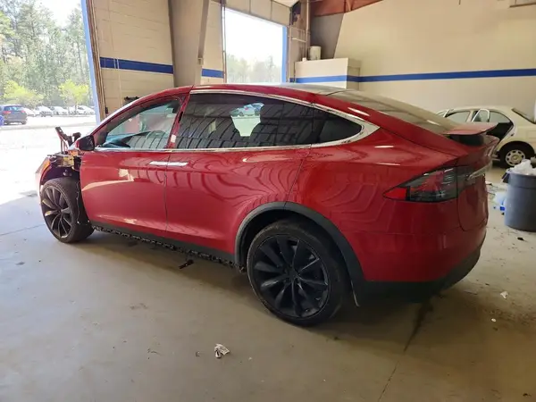 5YJXCBE26LF235908 2020 TESLA MODEL X - Image 2