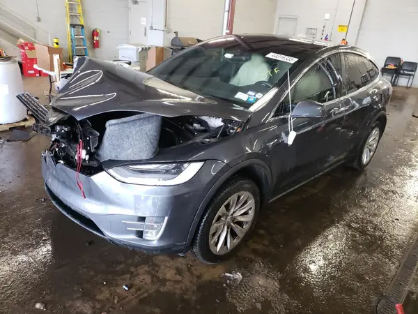 5YJXCBE26LF244088 2020 TESLA MODEL X - Image 1