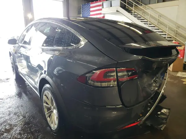 5YJXCBE26LF244088 2020 TESLA MODEL X - Image 2