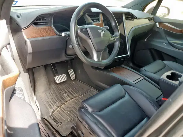 5YJXCBE26LF301910 2020 TESLA MODEL X - Image 8