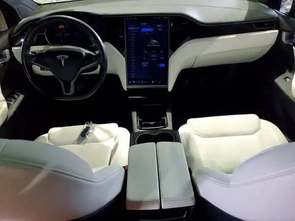 5YJXCBE26LF301986 2020 TESLA MODEL X - Image 8