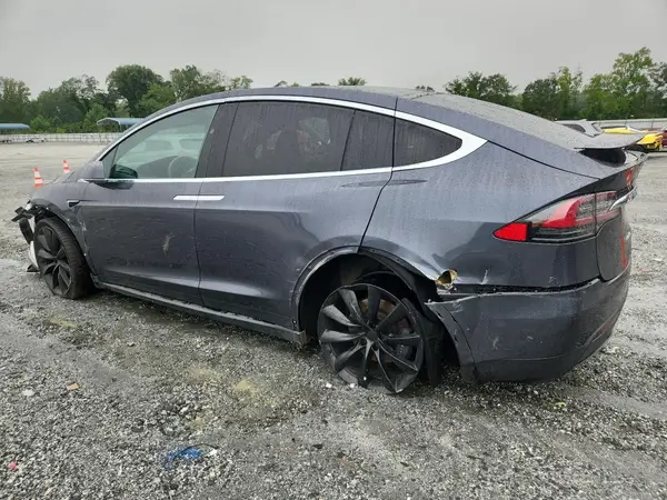 5YJXCBE26MF310303 2021 TESLA MODEL X - Image 2