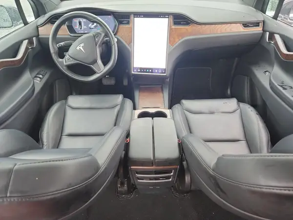 5YJXCBE26MF310303 2021 TESLA MODEL X - Image 8