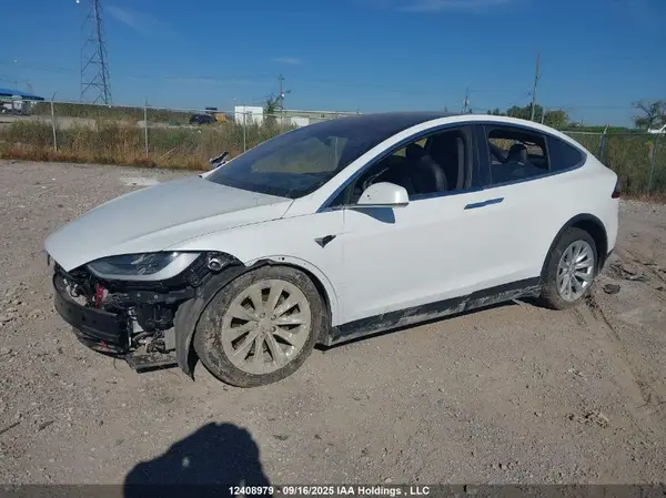 5YJXCBE26MF322578 2021 TESLA MODEL X - Image 2