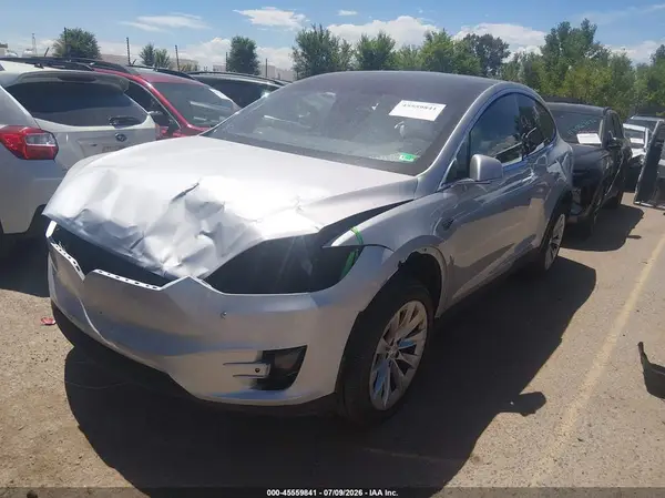 5YJXCBE27GF005722 2016 TESLA MODEL X - Image 2