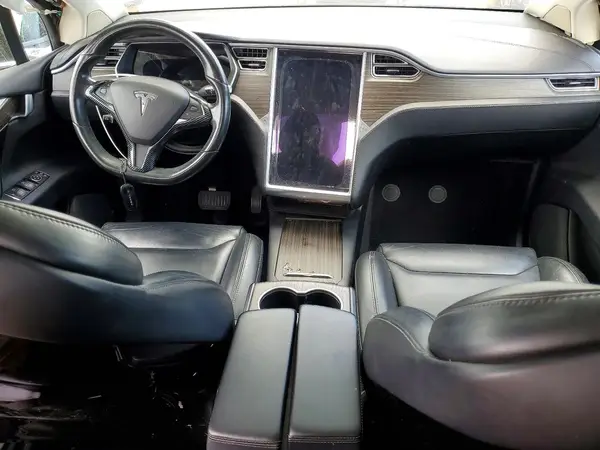 5YJXCBE27GF008717 2016 TESLA MODEL X - Image 8
