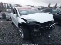 5YJXCBE27GF011102 2016 TESLA MODEL X