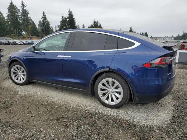 5YJXCBE27GF016672 2016 TESLA MODEL X - Image 2