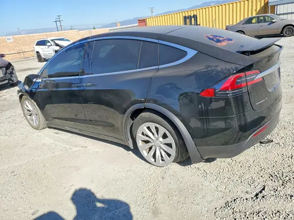 5YJXCBE27GF017594 2016 TESLA MODEL X - Image 2