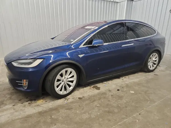 5YJXCBE27GF017661 2016 TESLA MODEL X - Image 1