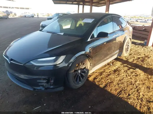 5YJXCBE27GF027090 2016 TESLA MODEL X - Image 2