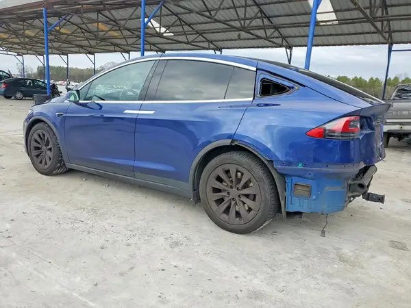 5YJXCBE27GF030975 2016 TESLA MODEL X - Image 2