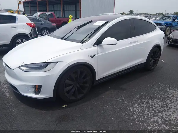 5YJXCBE27HF024899 2017 TESLA MODEL X - Image 2