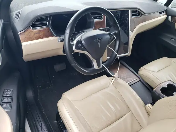 5YJXCBE27HF028211 2017 TESLA MODEL X - Image 8
