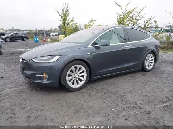 5YJXCBE27HF035269 2017 TESLA MODEL X - Image 2