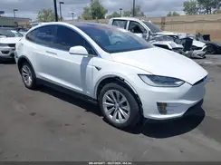 5YJXCBE27HF048135 2017 TESLA MODEL X