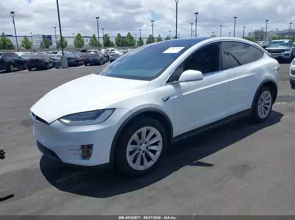 5YJXCBE27HF048135 2017 TESLA MODEL X - Image 2