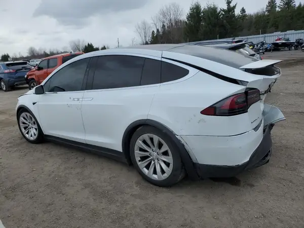 5YJXCBE27HF048961 2017 TESLA MODEL X - Image 2
