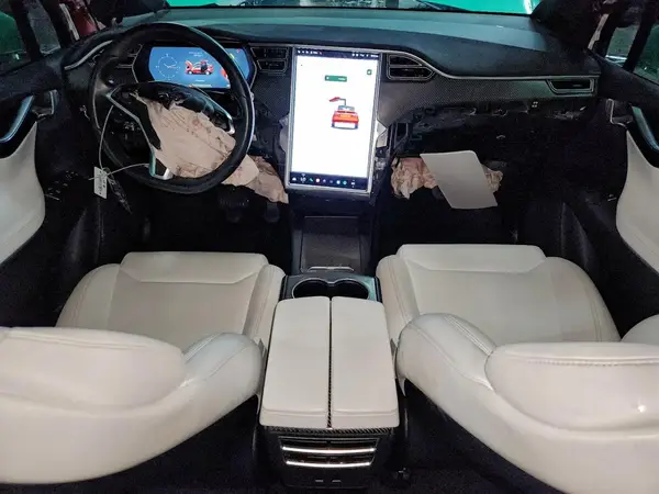 5YJXCBE27HF053805 2017 TESLA MODEL X - Image 8