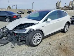 5YJXCBE27HF070152 2017 TESLA MODEL X