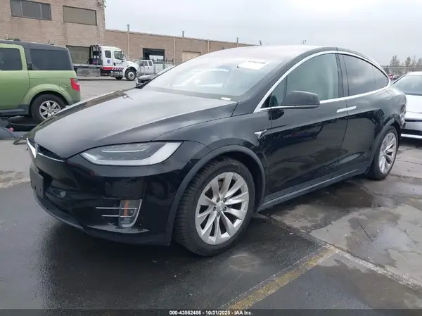 5YJXCBE27HF079059 2017 TESLA MODEL X - Image 2