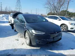5YJXCBE27JF088267 2018 TESLA MODEL X