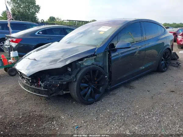5YJXCBE27JF102247 2018 TESLA MODEL X - Image 2