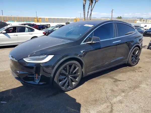 5YJXCBE27JF103110 2018 TESLA MODEL X - Image 1