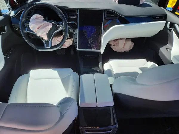 5YJXCBE27JF109344 2018 TESLA MODEL X - Image 8