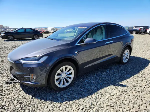 5YJXCBE27JF110302 2018 TESLA MODEL X - Image 1