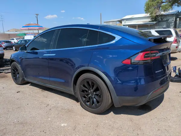 5YJXCBE27JF136527 2018 TESLA MODEL X - Image 2
