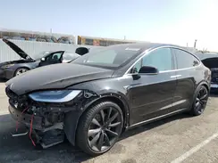 5YJXCBE27JF138696 2018 TESLA MODEL X