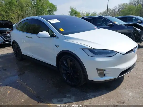5YJXCBE27KF150381 2019 TESLA MODEL X - Image 1