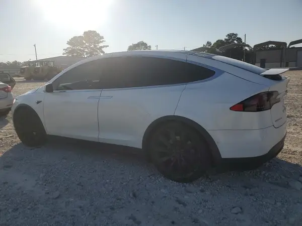 5YJXCBE27KF151496 2019 TESLA MODEL X - Image 2