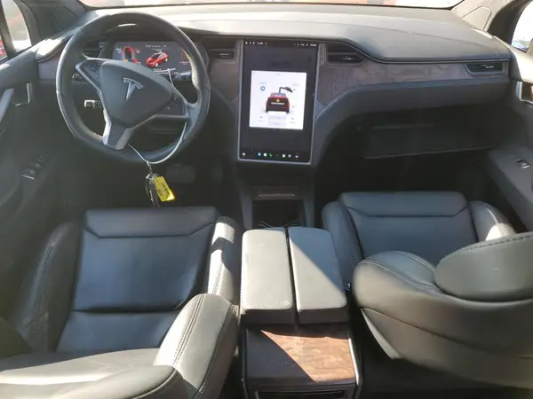 5YJXCBE27KF182781 2019 TESLA MODEL X - Image 8