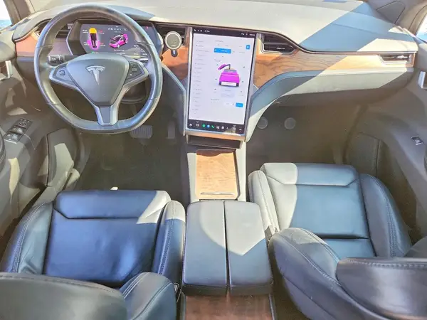 5YJXCBE27KF184885 2019 TESLA MODEL X - Image 8