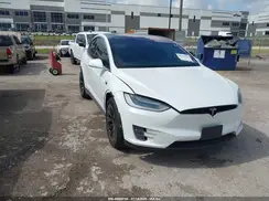 5YJXCBE27KF185972 2019 TESLA MODEL X