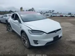 5YJXCBE27KF198236 2019 TESLA MODEL X