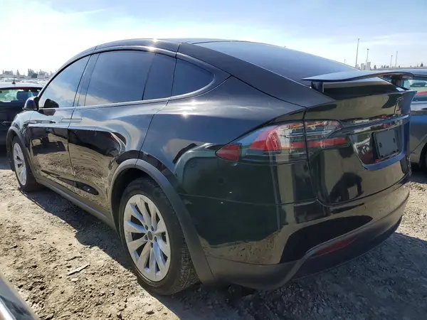 5YJXCBE27LF233682 2020 TESLA MODEL X - Image 2