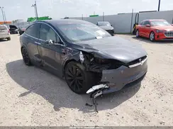 5YJXCBE27LF239014 2020 TESLA MODEL X