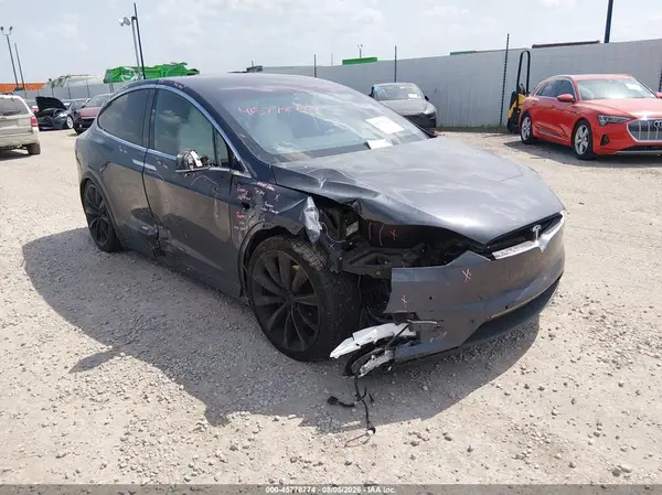 5YJXCBE27LF239014 2020 TESLA MODEL X - Image 1